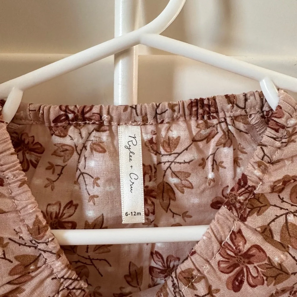 Rylee & Crew Mom and Baby Matching Dress and Onesie set - Picture 4 of 5